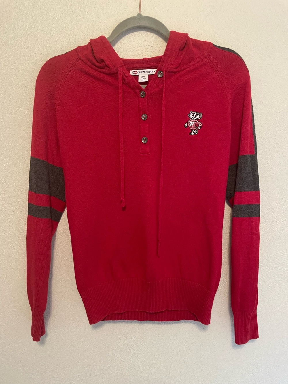 Cutter & Buck Wisconsin Bucky Badgers Red Hooded Henley Knit Sweater small